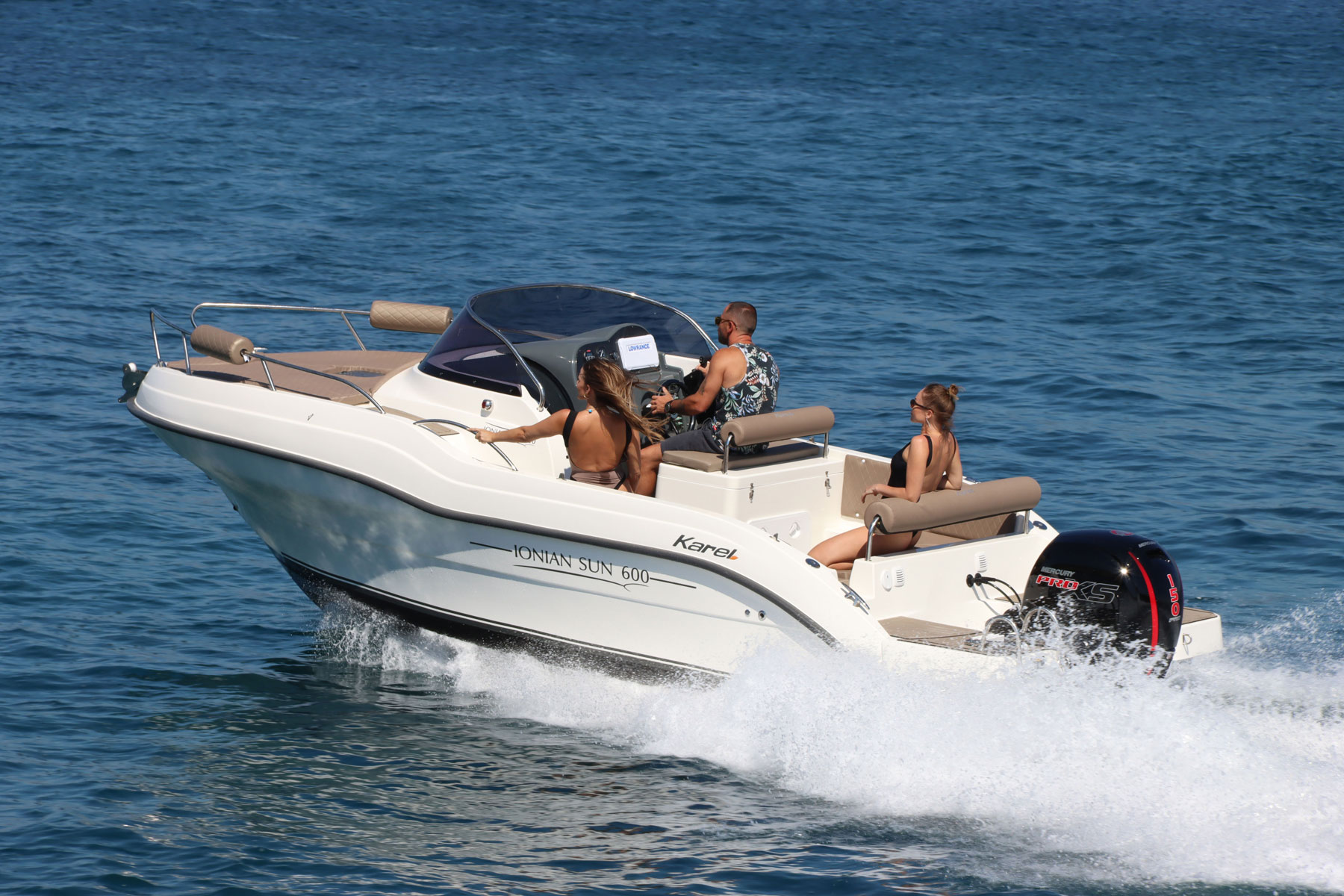 Ionian Sun 600