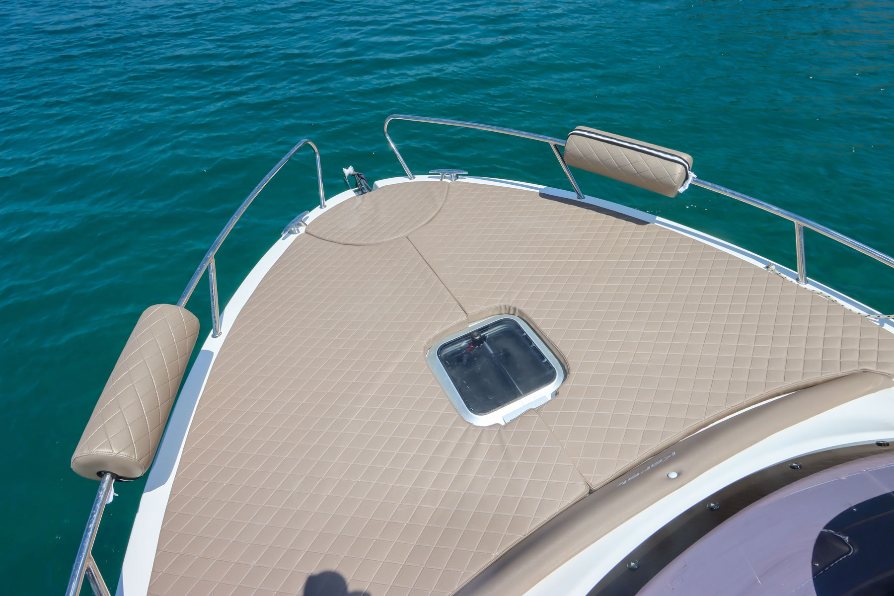 Ionian Sun 600