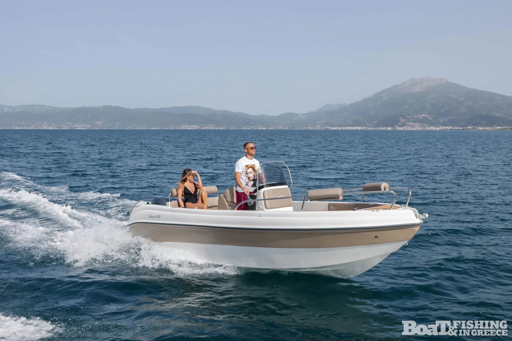 Karel Ithaca 550 – u vožnji morem