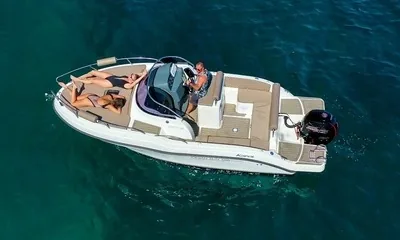 Karel Ionian Sun 600 motorni čamac